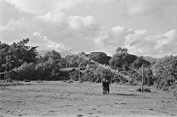 O'LEARYS(DAWROSS) ELECTRICAL SCHEME CABLES TO HOUSE